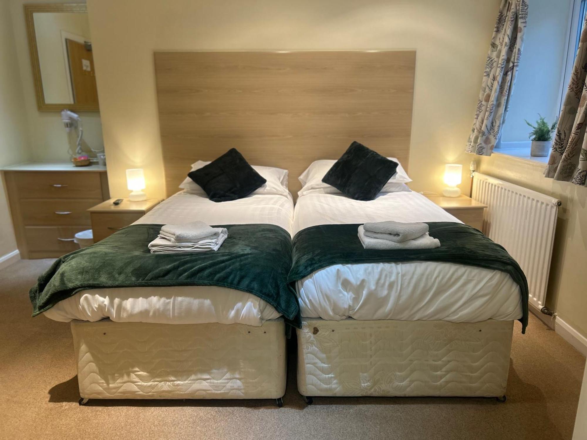 Kearton Guest House Thwaite Bagian luar foto